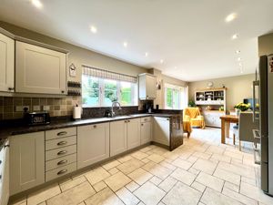 Dining Kitchen Family Room- click for photo gallery